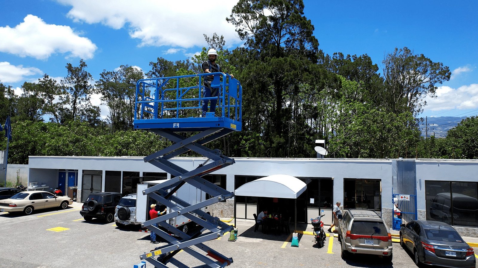 Errores comunes al rentar plataformas tipo tijera y cómo evitarlos